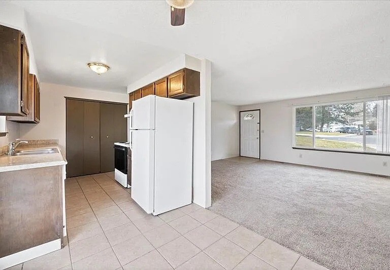 4601 Mallard Ct — Photo 3
