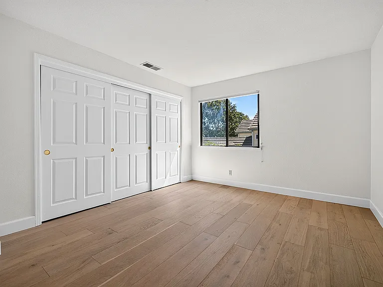133 Madrid Way — Photo 31