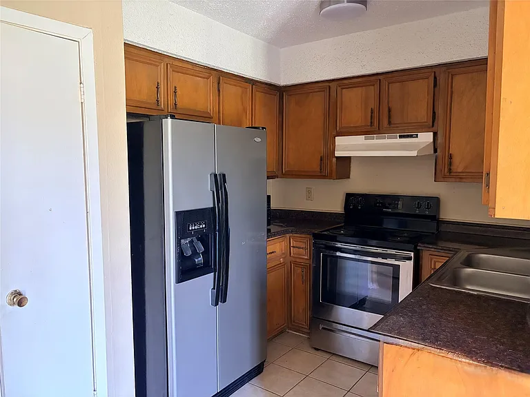 702 Hargest St #7 — Photo 4