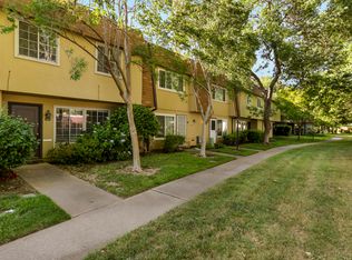 8883 Salmon Falls Dr APT B, Sacramento, CA 95826