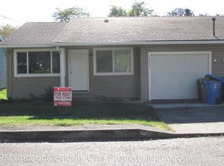 18003 SE Rose St, Portland, OR 97267