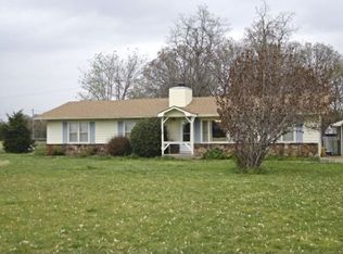 5856 Dutch Elm Dr, Joplin, MO 64804