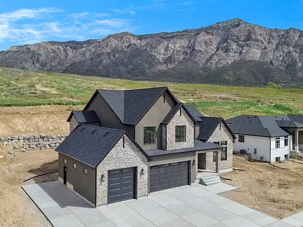 1286 W Caribou Ct #100, Ogden, UT 84414