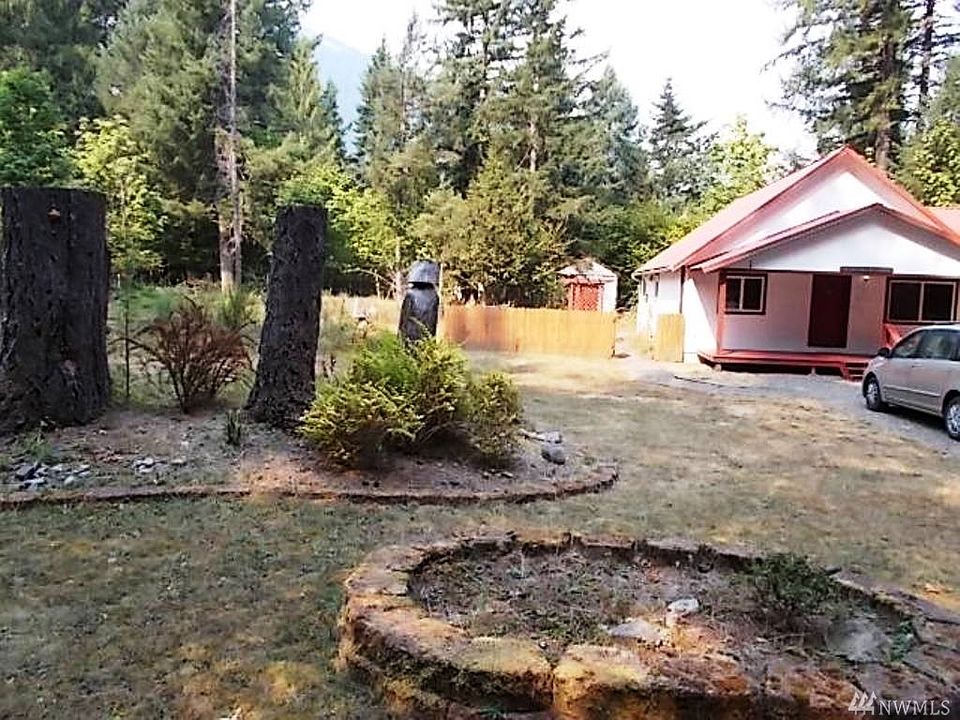1st image of 172 Crescent Beach Dr