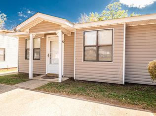 811 W Oak St, El Dorado, AR 71730