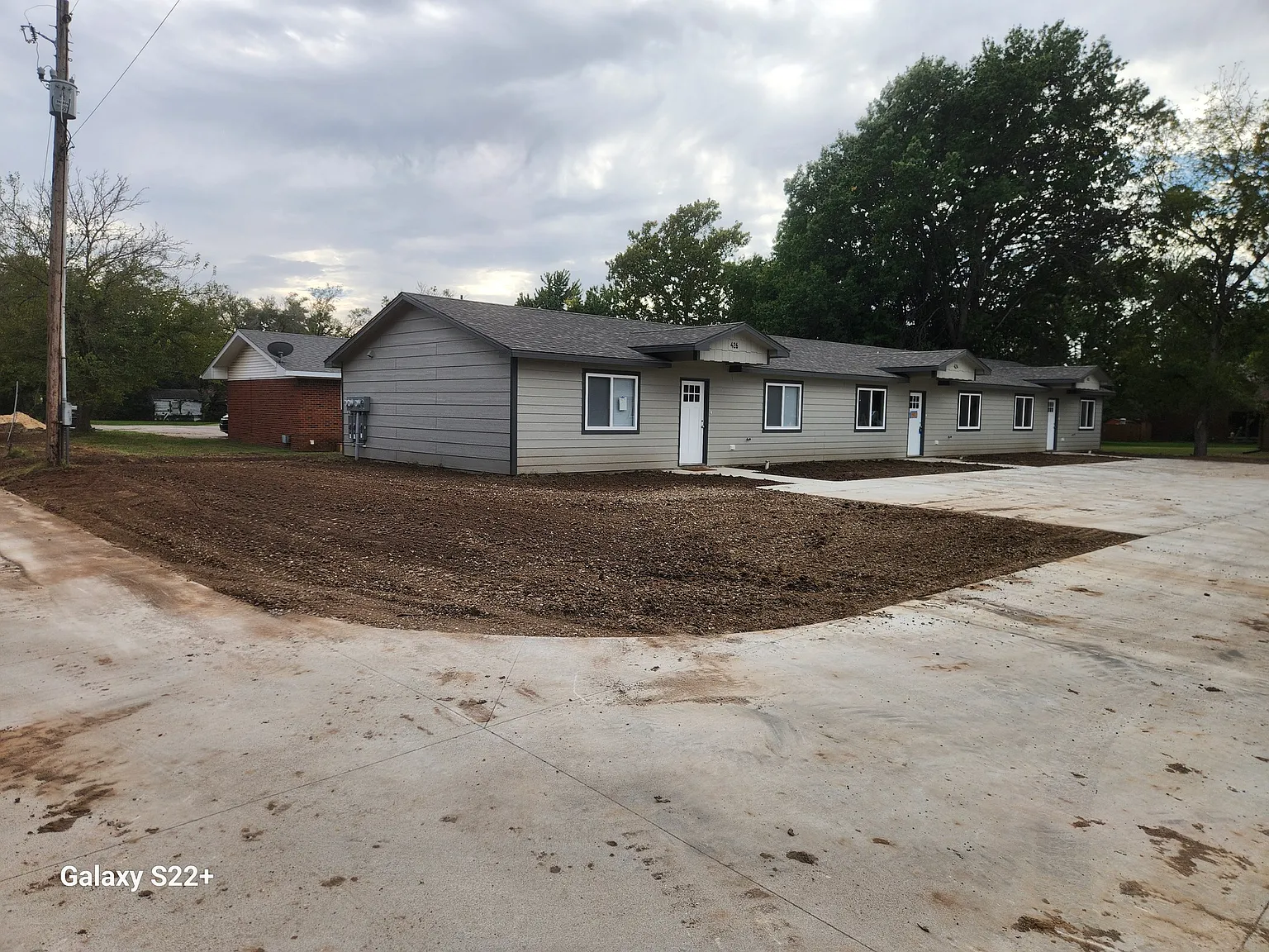 442 Wood Avenue - 1 — Photo 1