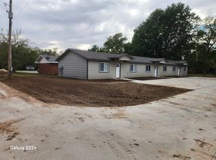 426 E Wood St, Clearwater, KS 67026