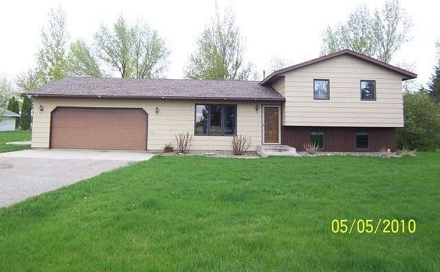 1st image of 17028 River Oaks Blvd