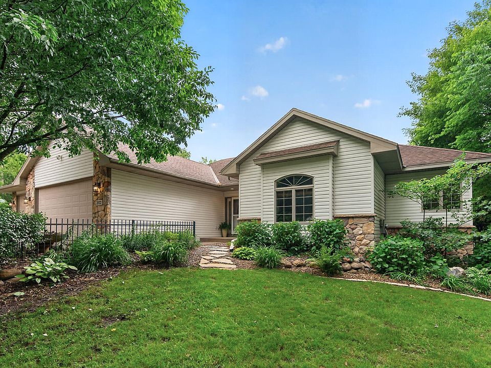 1st image of 3932 162nd Ln NE