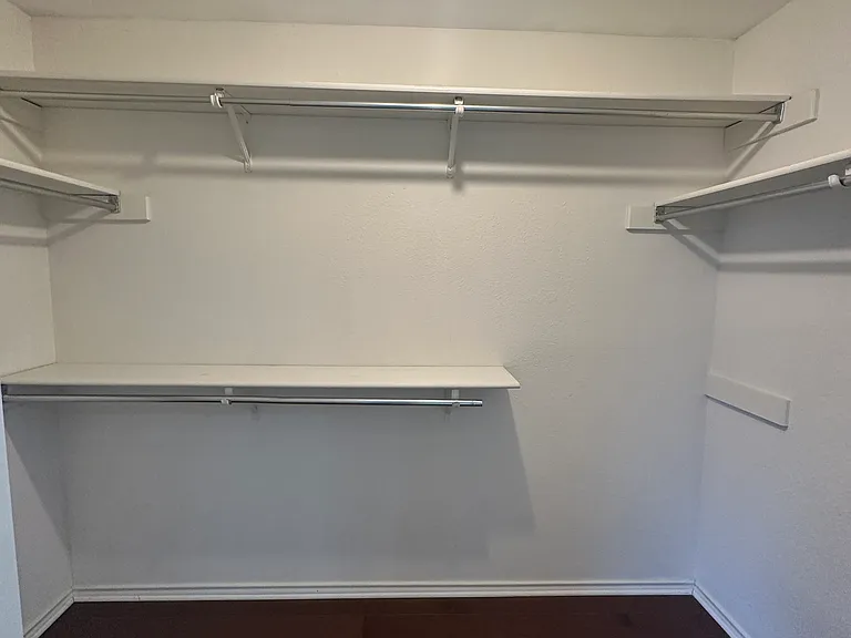 9100 Scotsman Dr — Photo 10