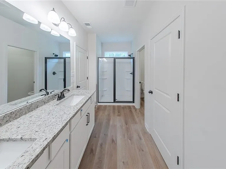 411 Summit View Ln — Photo 13