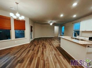 1111 Meridian Dr, Baton Rouge, LA 70820