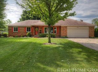 878 Rushmore St, Jenison, MI 49428