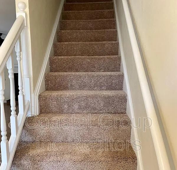 910 Jay Are Ct — Photo 11