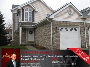 894 Natures Cove Ct #1, Wixom, MI 48393