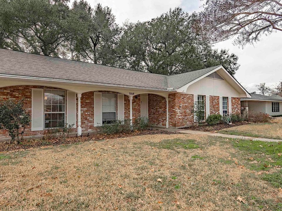 1064 Woodhaven St, Baton Rouge, LA 70815 Zillow