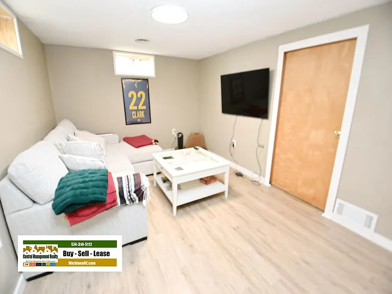 2320 Milburn Blvd — Photo 16