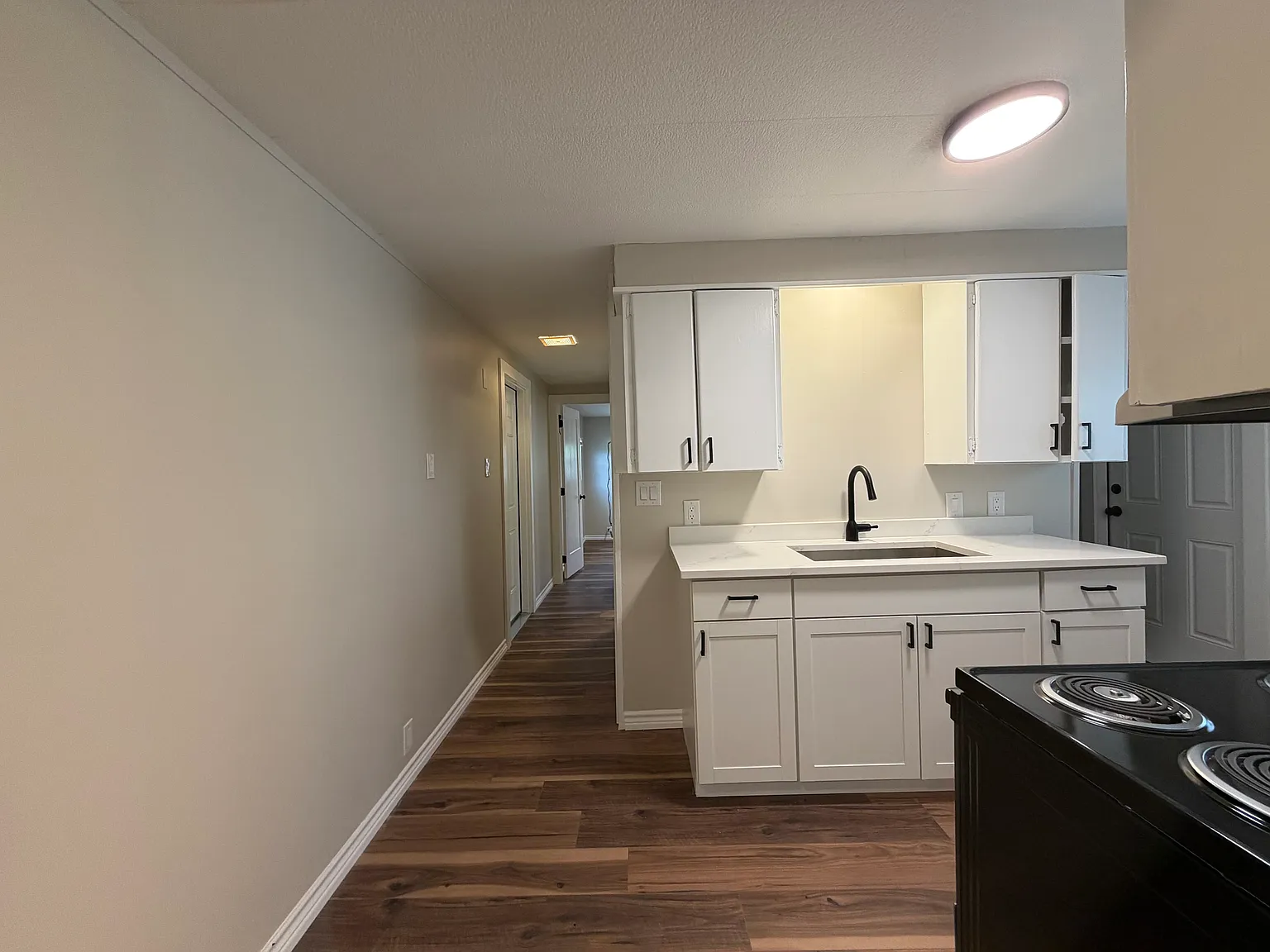 2 bed, 1424 sqft, $1,900 — Photo 4