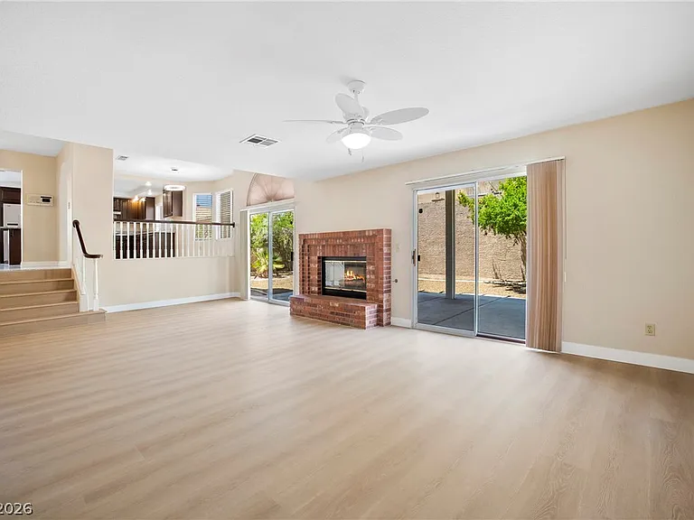 3775 Emerald Bay Cir — Photo 13