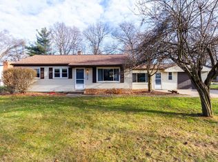 50710 Cedargrove Rd, Shelby Township, MI 48317