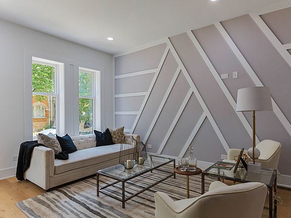 4th image of 4910 S Washington Park Ct