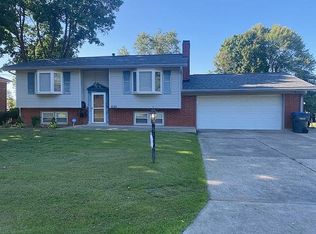 7121 Supremus Dr, Louisville, KY 40214