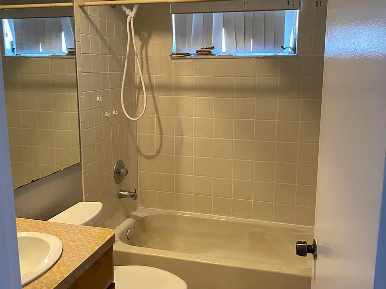 576 Still Meadows Cir W — Photo 7
