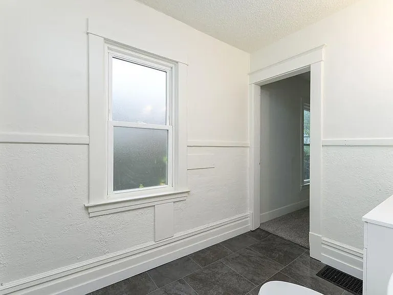 135 Burr Oak St — Photo 23
