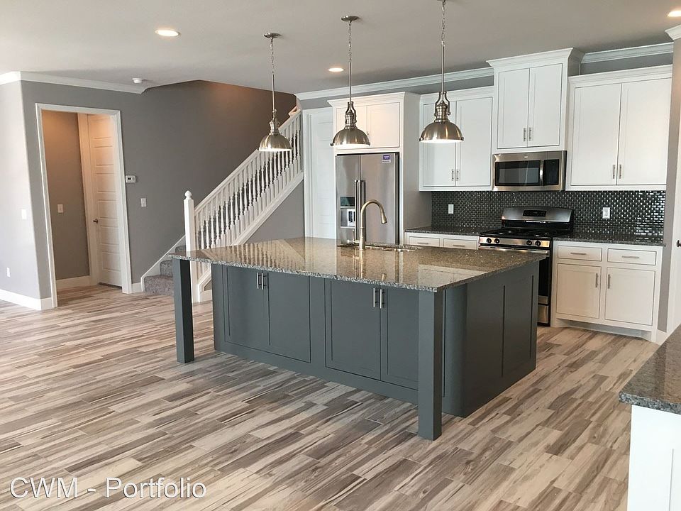 1st image of 8002 Zoe Dr