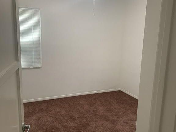 4th image of 1406 W 91st Pl