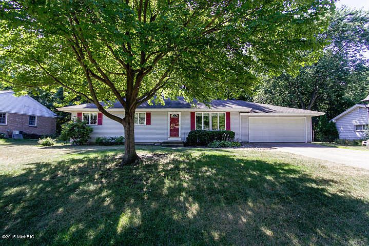 1st image of 170 Timberwood Ln