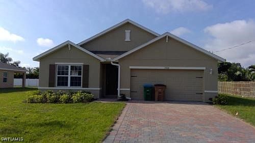 1st image of 1406 SE 18th Ter