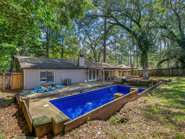 2416 Lanrell Dr — Photo 25