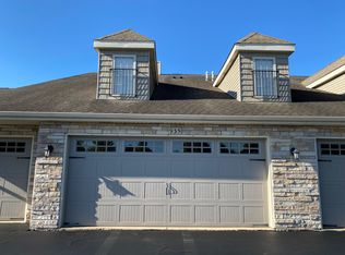 935 Arvle Cir, Sycamore, IL 60178