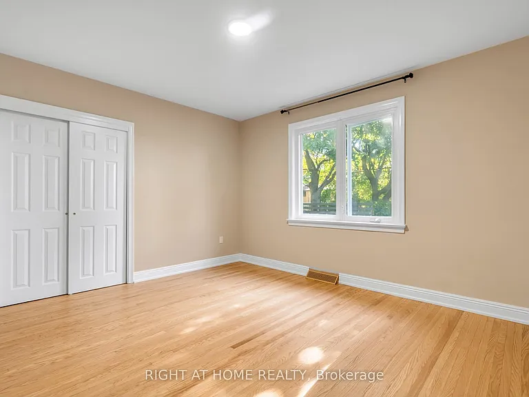 49 McGregor Rd W #MAIN — Photo 13