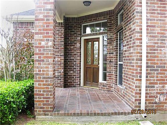 Close up of Front Porch. What a nice place to put a bench or chairs.