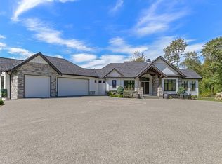 30675 Silverhill Ave, Mission, BC V4S 1G9