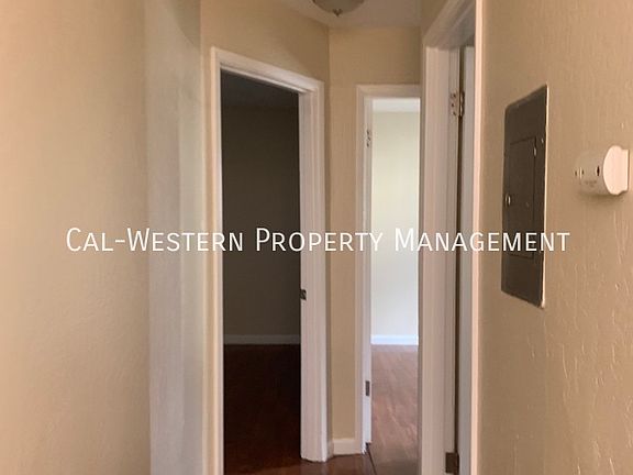 5th image of 2667 Madden Ave