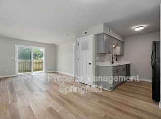 2213 E Macs Ct UNIT 16, Springfield, MO 65804