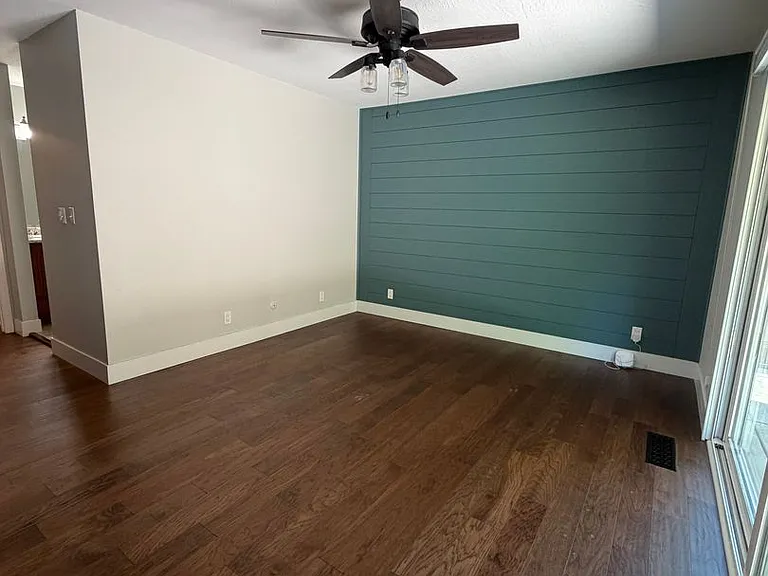 5447 Anselmo Ct — Photo 8
