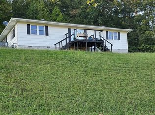 1347 Lawrenceburg Hwy, Waynesboro, TN 38485