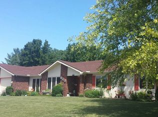 812 Columbine Cir, Auburn, IN 46706