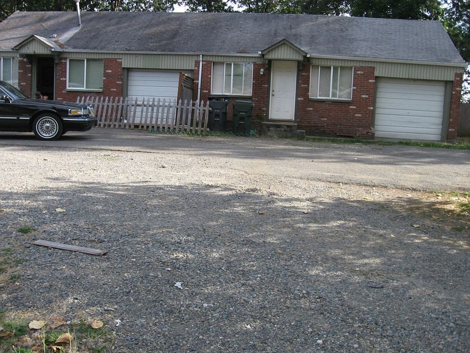 1st image of 922 To 924 107th Street Ct S