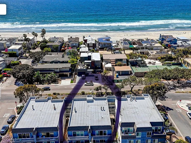 2715 Camino Del Mar — Photo 7