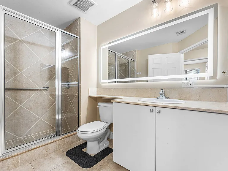 233 S Federal Hwy #308 — Photo 14