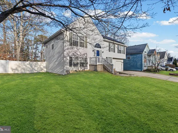 307 Colorado Trl, Browns Mills, NJ 08015