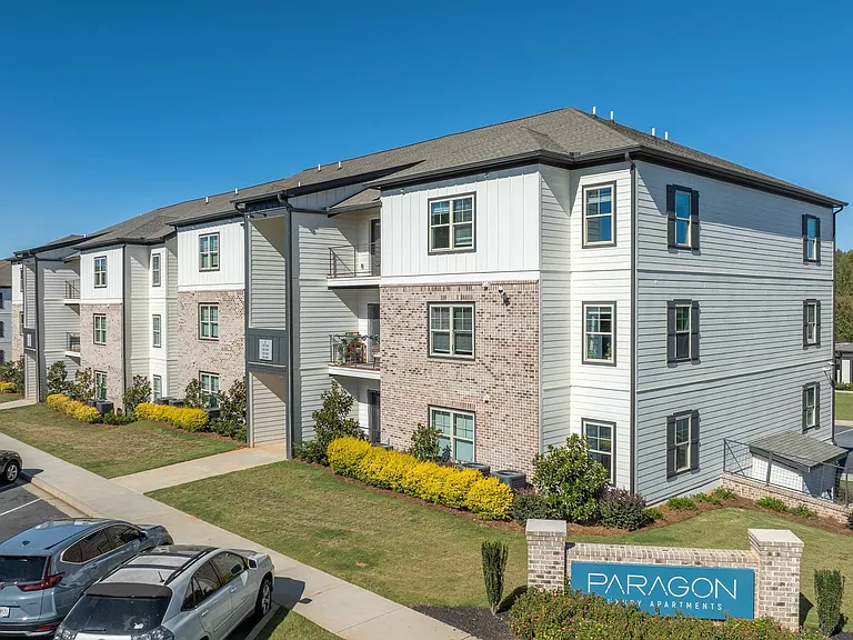 Paragon Luxury Apartments