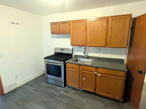 212 Meredith St, Pittsburgh, PA 15210