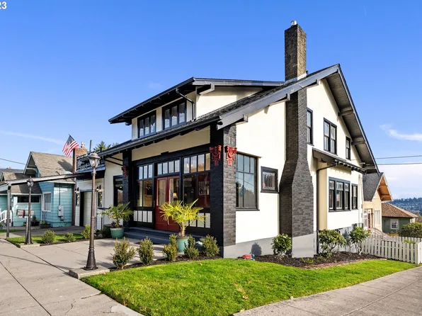 592 4th St, Astoria, OR 97103