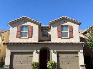 3220 W Reflections Dr, Fresno, CA